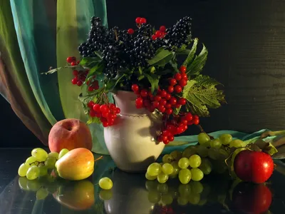 Банановая ваза с фруктами, фрукты, натуральные продукты, еда, виноград png  | PNGWing