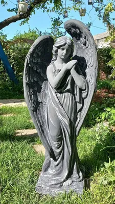 Скульптуры ангелов. Ангел с розами 76 см вибробетон купить по низкой цене в  Украине — 521857246
