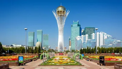 Астана – не казахское слово, мало праздников – что о столице думает  интеллигенция?