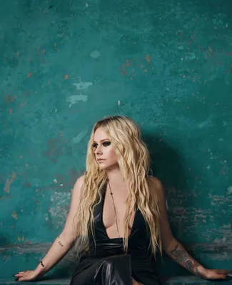 Avril Lavigne: истории из жизни, советы, новости, юмор и картинки — Лучшее  | Пикабу