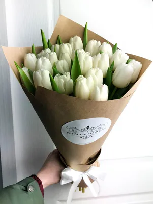 Букет белых тюльпанов Жемчуг 🌺 купить в Киеве с доставкой - цена от Камелия