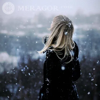 MERAGOR | Фото девушки на аву со спины