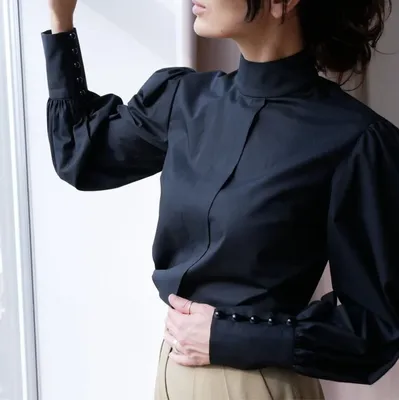 Купить женские блузки оптом | Каталог блузок и рубашек бренда IVARI