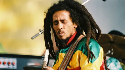 Боб Марли (Bob Marley) :: Музыкальные Исполнители :: тактические войска ::  Знаменитости / смешные картинки и другие приколы: комиксы, гиф анимация,  видео, лучший интеллектуальный юмор.