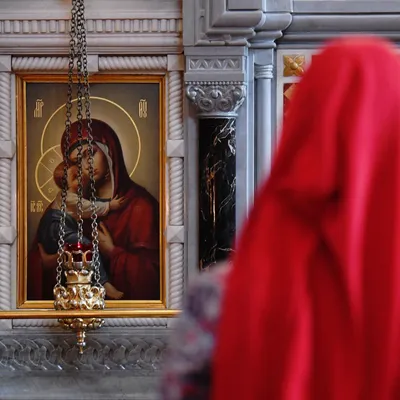 Купить старинную Икона Покров Пресвятой Богородицы в антикварном магазине  Оранта в Москве артикул 420-21