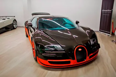 Bugatti Veyron Super Sports reclaims 'fastest car ever' record - CNET