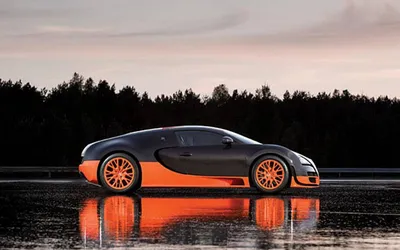 Bugatti Veyron 16.4 Super Sport hits 268 mph