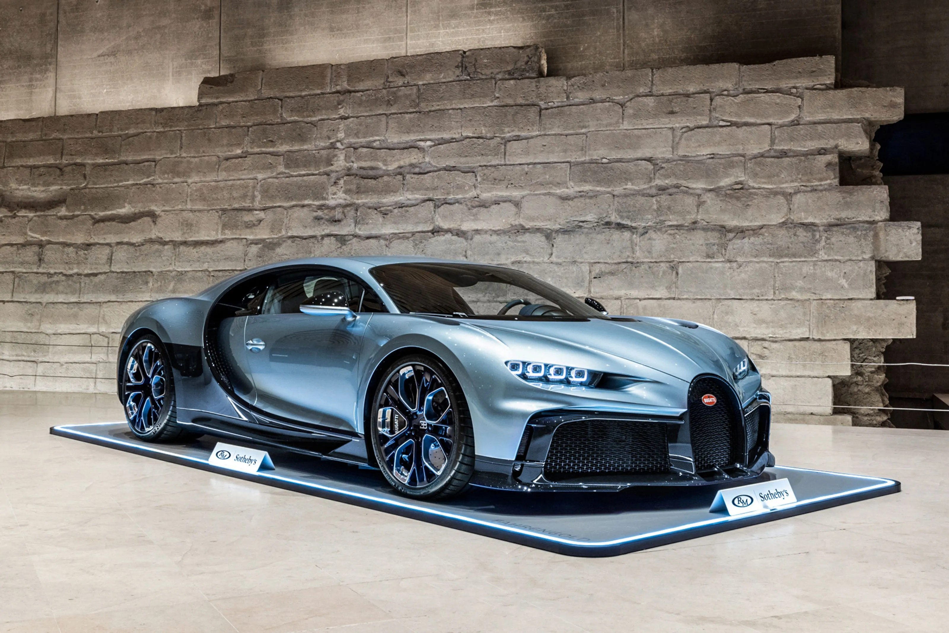 Решетка Радиатора Bugatti Chiron Купить