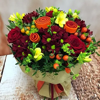 Букет \"День рождения\" с доставкой в Новотроицке — Фло-Алло.Ру, свежие цветы  с бесплатной доставкой