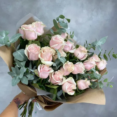 Букет из пионовидных роз разных сортов - заказать доставку цветов в Москве  от Leto Flowers