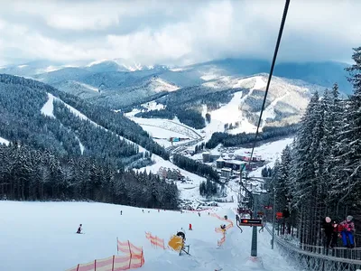 Катання на лижах в Буковелі. Прокат лиж