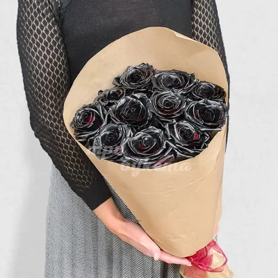 К чему дарят черных розы? Символ подарка черных роз родным и близким | Блог  Семицветик