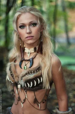 Красивая девушка амазонка | Пикабу