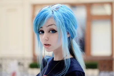 Девушки с синими волосами - красивые фото