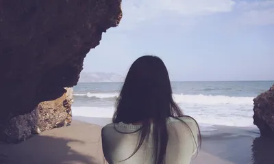 фото девушек на пляже со спины｜Поиск в TikTok