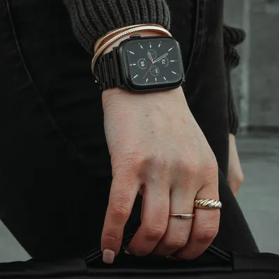 Buy Apple Watch SE - Apple