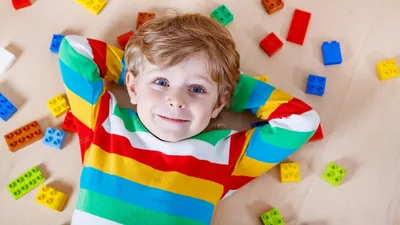 Лучшие развивающие игрушки для детей: РЕЙТИНГ ТОП-10 игрушек до года и  старше