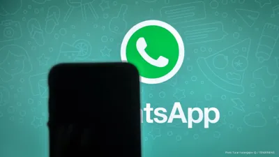 Как добавить видео в статус WhatsApp - YouTube