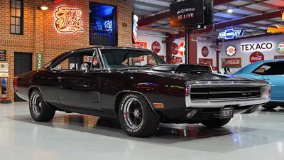 SOLD! LOT 67 - 1970 DODGE CHARGER 440ci V8 - SEVEN82MOTORS