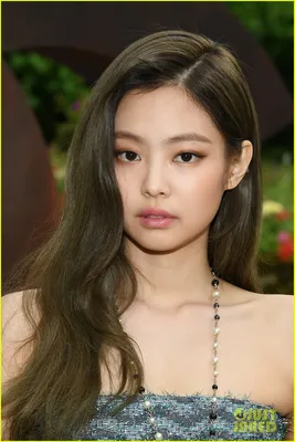 Blackpink's Jennie recovering after leaving Melbourne show - Los Angeles  Times