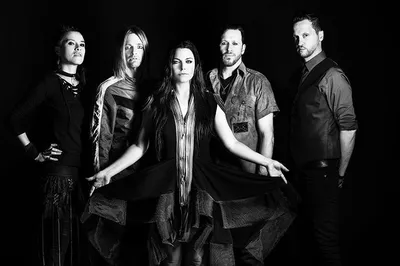 Evanescence 2003 hi-res stock photography and images - Alamy