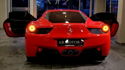 Ferrari 458 italia - Exterior and interior details - YouTube