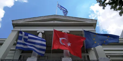 Национальный греческий флаг | Фото, история, значение цветов