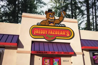 Made a Freddy Fazbear's Pizza in photoshop (There's a few easter eggs) :  r/fivenightsatfreddys