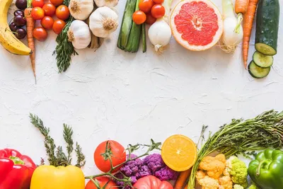 изображение фруктов и овощей на белом фоне Стоковое Фото - изображение  насчитывающей овощи, бело: 159082978
