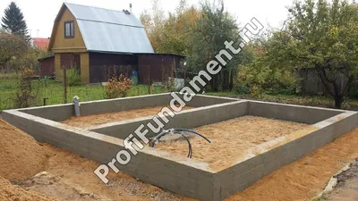 Незаглубленный ленточный фундамент для деревянного дома: конструкция, виды,  монтаж