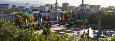 Архитекторы креативно поздравили бишкекчан с Днем города — видео -  29.04.2022, Sputnik Кыргызстан