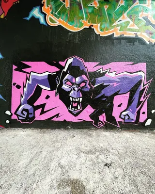 ⚠️WARNING, EXTREMELY BEGINNER⚠️ I've been experimenting with graffiti tags  for about 2 weeks now, I like where this one is going but don't know how to  improve, feedback? : r/Graffiti