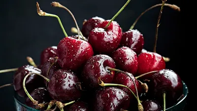 Корзина со свежими ягодами \"Летняя\" – купить в интернет-магазине, цена,  заказ online