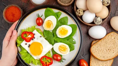 Яйца: польза и вред для организма, состав, виды, категории, сколько можно  есть