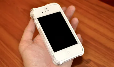 In Pictures: Apple iPhone 4S unboxed - Hardware - iTnews
