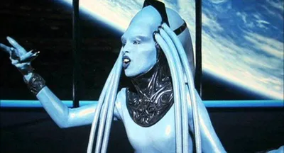Пятый элемент (1997) - Fifth Element, The - Cinquième élément, Le - кадры  из фильма - европейские фильмы - Кино-Театр.Ру