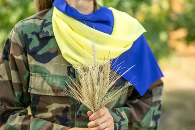 Как День защитника отечества стал Днем защитника Украины - Главком