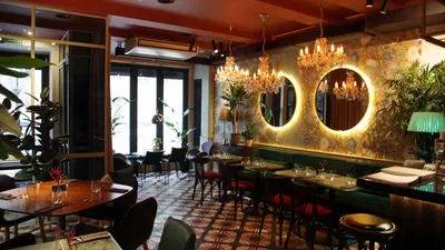 На Остоженке открылось кафе Mia | Из первых рук | 21-12-2022 |  restorating.ru