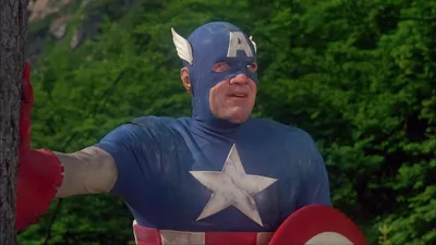 Капитан Америка (1990) - Captain America - Kapetan Amerika - кадры из фильма  - европейские фильмы - Кино-Театр.Ру