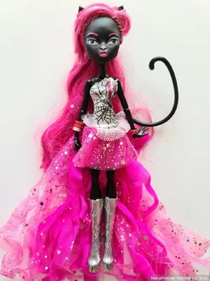 ООАК (кастом куклы) - Monster High (Монстер Хай) Кукла Кэтти Нуар базовая  ООАК купить в Шопике | Балашиха - 796681