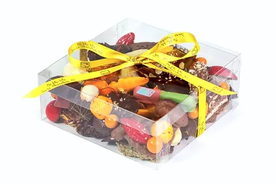 VKUSNODAY сладкий сюрприз бокс из 50 конфет, sweet box, сладости в коробке,  подарок на день рождения - купить с доставкой по выгодным ценам в  интернет-магазине OZON (551011872)