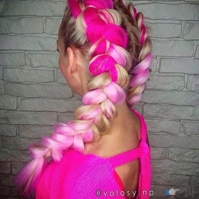 БРЕЙДЫ Косы Прически Natalia on Instagram: “Для тех кто любит поострее  🌶🌶🌶🔥 Канекалон- самый крутой… | Идеи причесок, Идеи для волос, Милые  женские прически