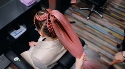Как заплести модные косы с канекалоном: видеоинструкция от Ханны | WMJ.ru