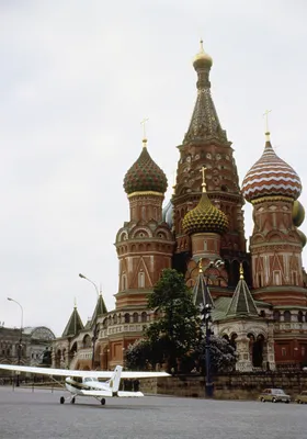 Лето красной площади Москвы собора базилика S St Редакционное Фото -  изображение насчитывающей июль, красно: 42475181