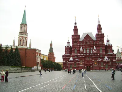 Красная площадь и Спасская башня Московского Кремля. Москва Кремль Red  Square and Spasskaya Tower of the Moscow Kremlin. Moscow Kremlin Stock  Photo | Adobe Stock