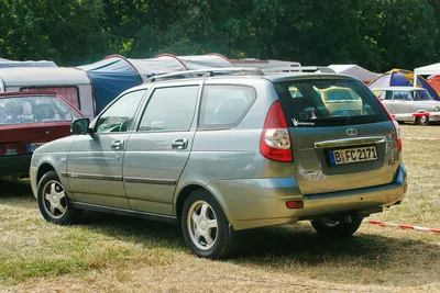File:VAZ-2171 LADA Priora estate 1.JPG - Wikipedia
