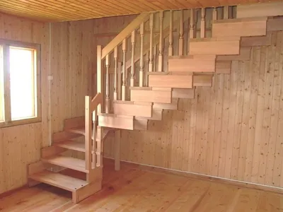 Купить деревянную лестницу на второй этаж с центральным входом | Лестницы  от души