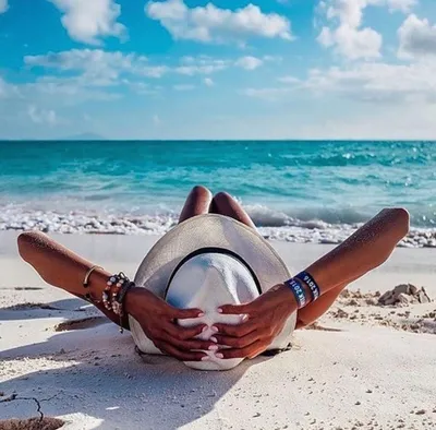 Море.... Солнце... Лето.... Пляж.... Спасибо что не забываете присылать нам  фоточки. Напоминаю : фото с отдыха у нас: пляж, развлечения… | Instagram