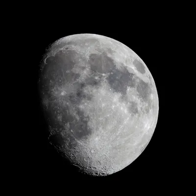 Астрономы сделали фото поверхности Луны с рекордным разрешением