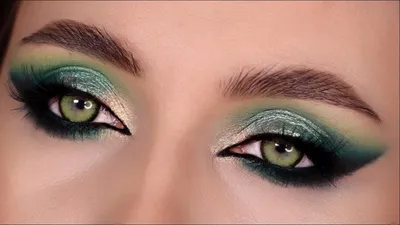 Макияж для зеленых глаз 2023: модная цветовая гамма и 35 крутых идей |  Инструкции по макияжу глаз, Тени для глаз, Советы по макияжу для глаз